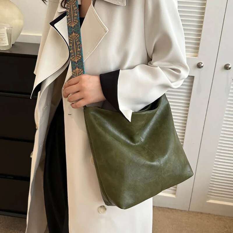 1Pc New Women's Fashion Handbag Single Shoulder Crossbody Large Capacity Bucket Bag