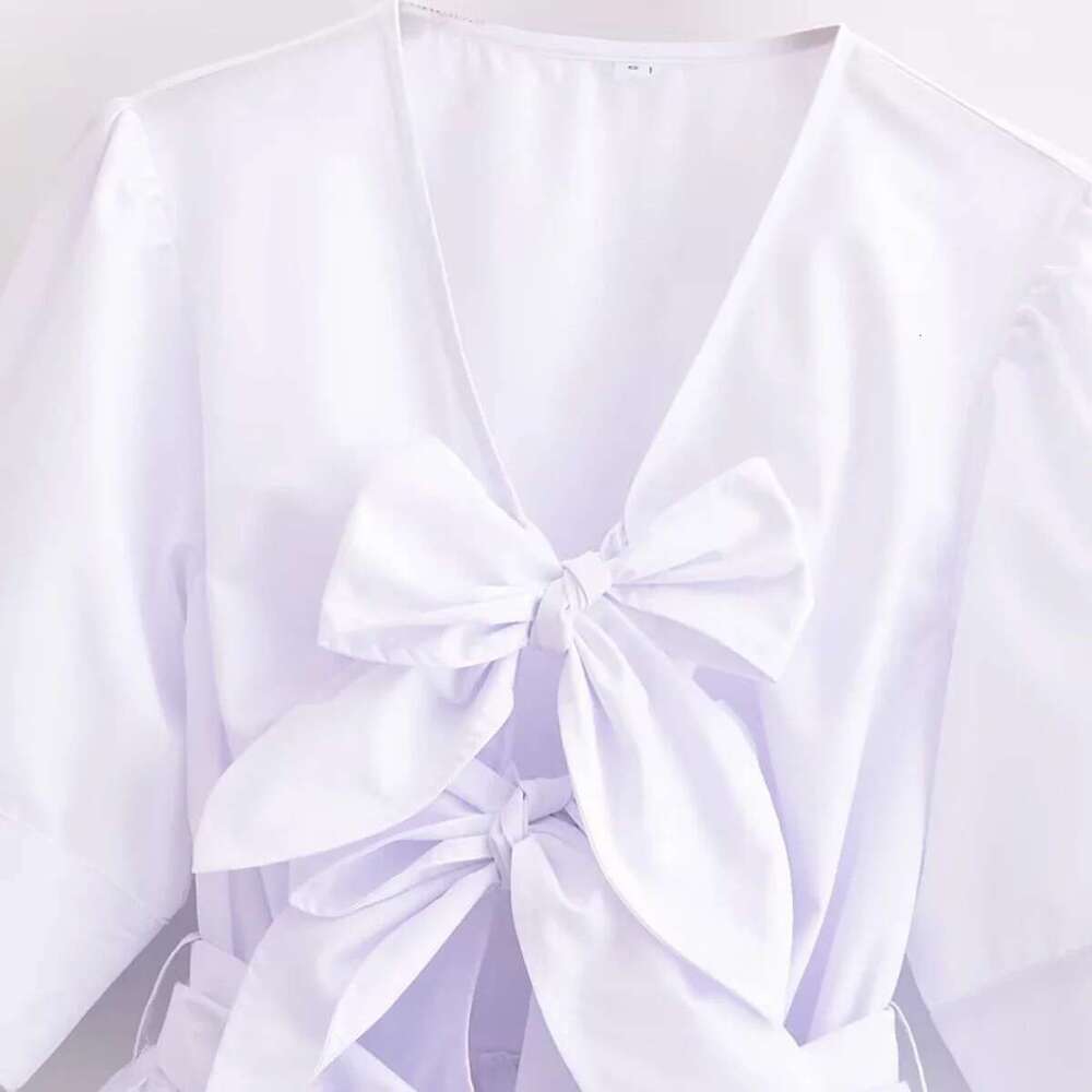 ZBZA Women's Bow-decorated Double-breasted Shirt V-neck Short-sleeved Tie-down Loose Hem T-shirt Spring and Summer New Chic Top