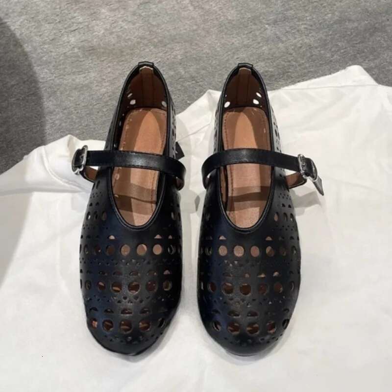 High Quality Round Toe Flat Ballet Women Air Mesh Hollow Outs Loafers Buckle Strap Casual Shoes
