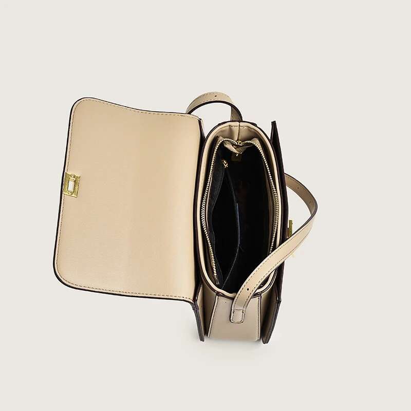 High-End Minimalist Leather Crossbody Purse Vintage Solid Color Handbag Gold Hardware Details For Elegant Daily Use