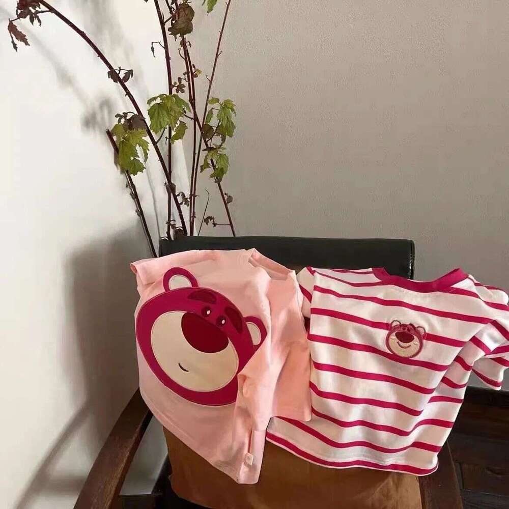 Girls' Summer T-Shirt, Short Sleeved Strawberry Bear Cartoon Embroidered Top, Children's Fashionable Loose Fitting Clothes