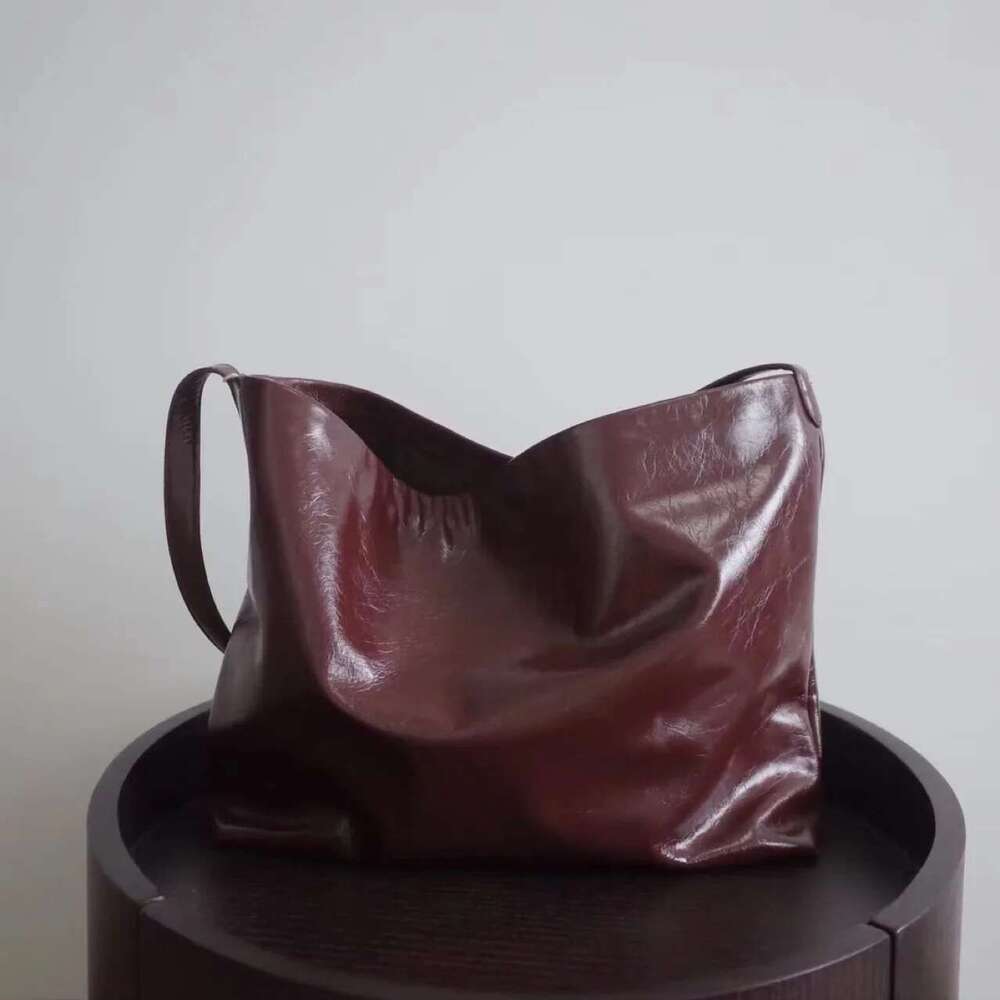 New Nichedesign Korean Style Casual Tote Simple Genuine Leather Bucket Women's Crossbody Bag Motorcycle Equipment Access