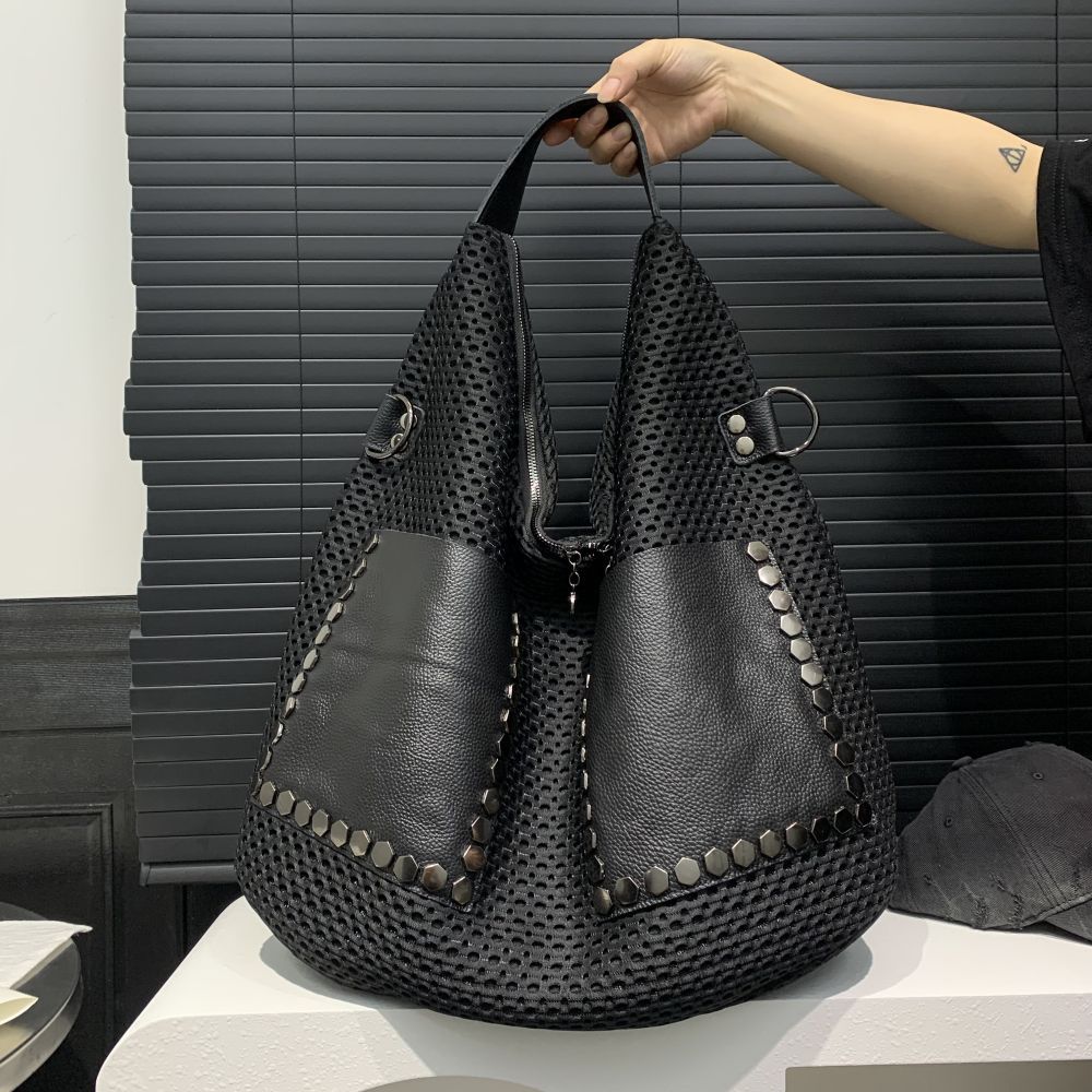 Retro mesh handbag, large capacity shoulder bag, punk style rivet