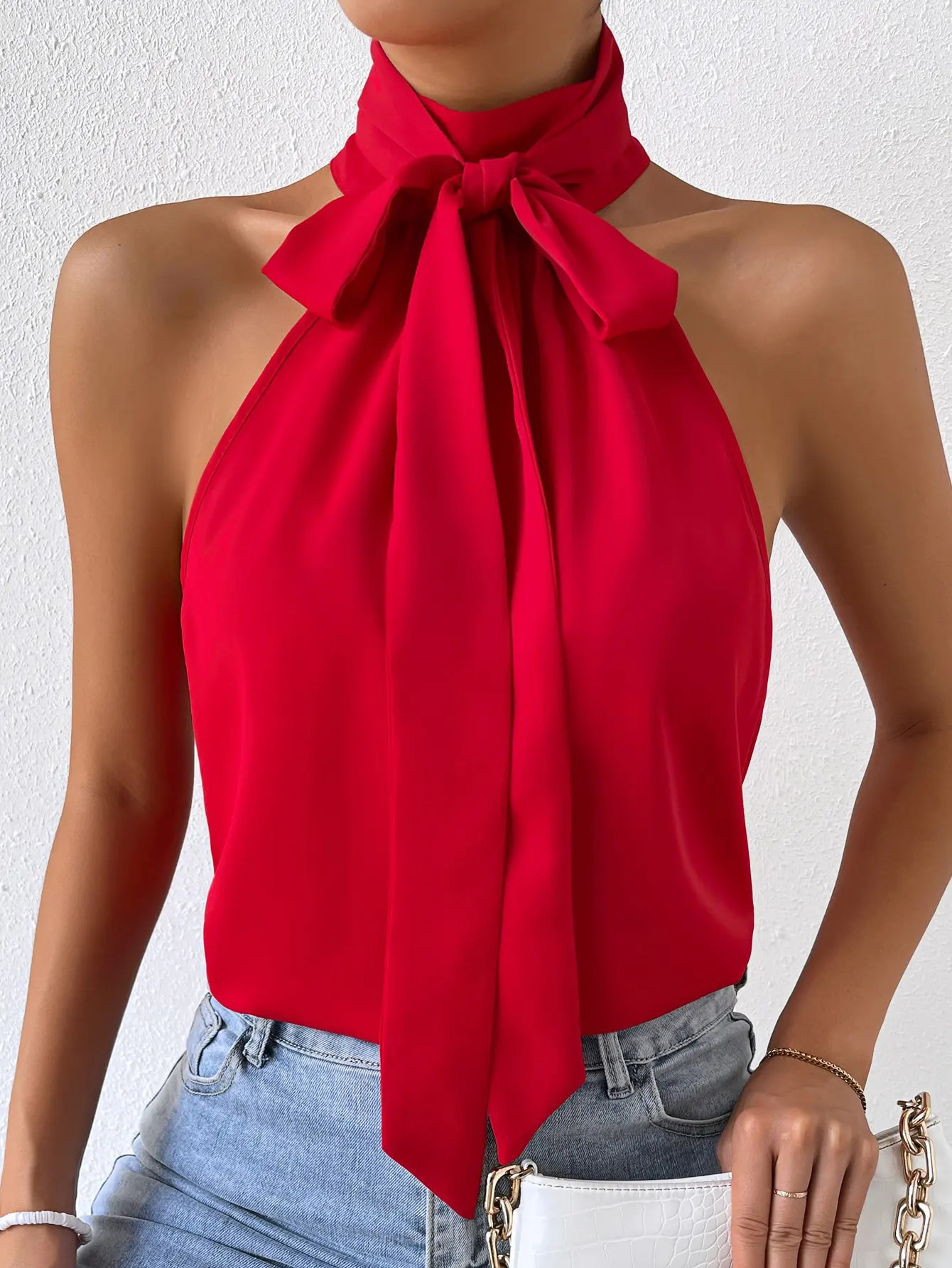 Fashionable and elegant womens shirt sleeveless sexy shoulder 250422
