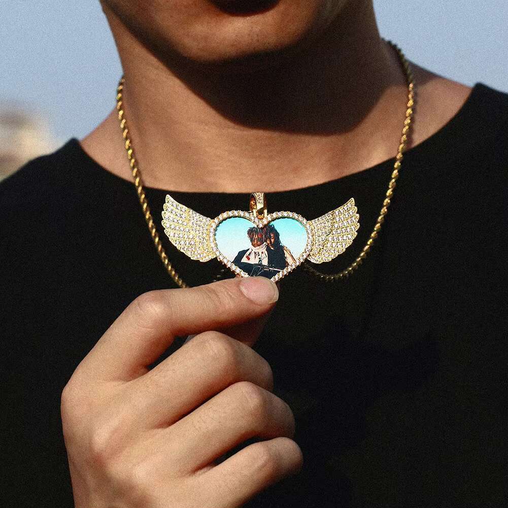 Sublimation Jewelry Bling 50mm Gold Plated Brass AAAAA CZ Diamond Iced Out Heart Wing Custom Photo Pendant Picture Necklace