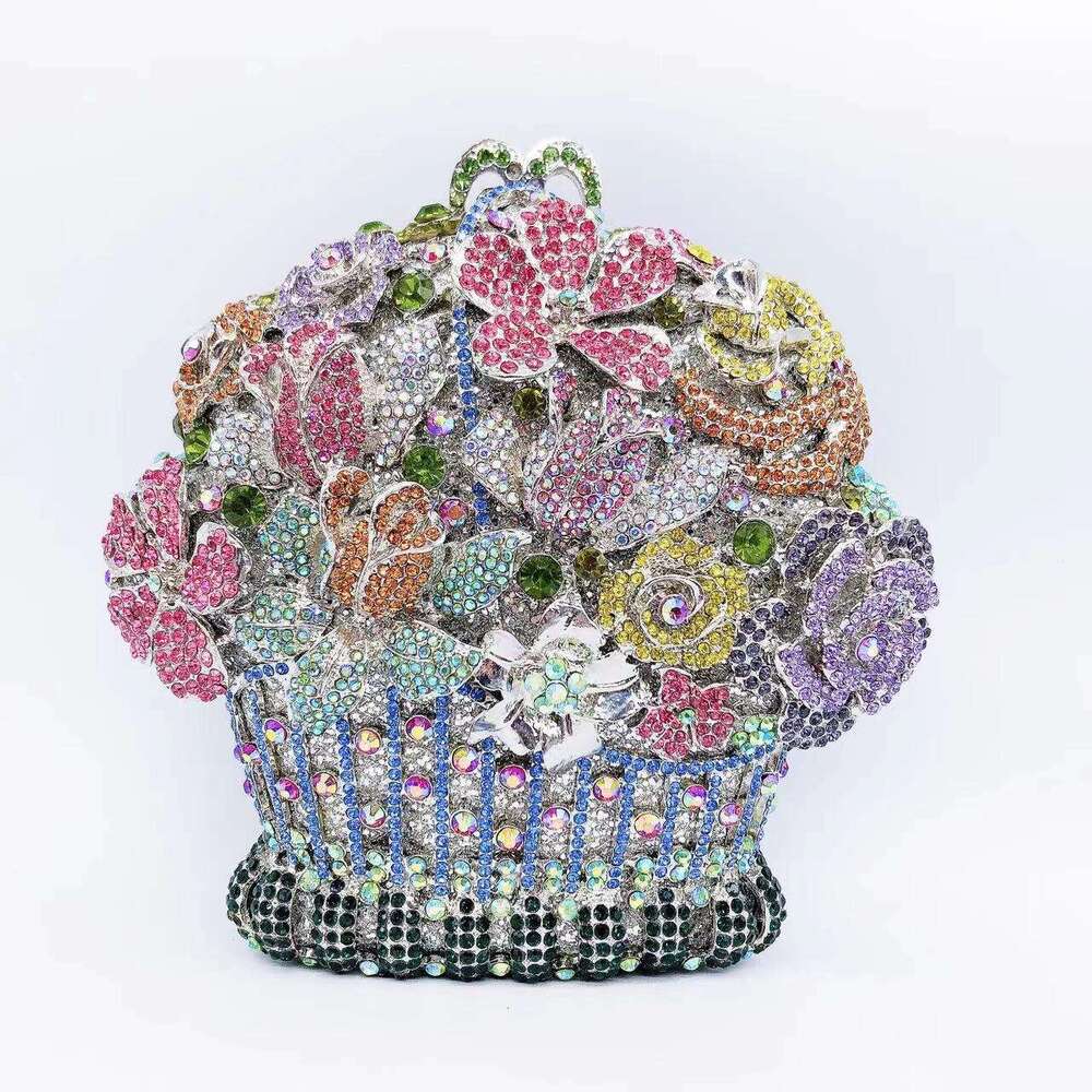 Dinner Bag BL Package Hollow Metal Crystal Banquet Diamond Set Handheld Package Flower Basket Package KQ