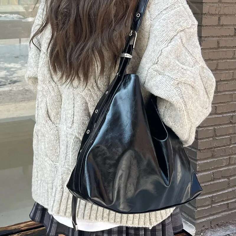 Large Women Handbag Designer Shoulder For Big Bucket Bag Female Rivets PU Leather Lady Totes Black