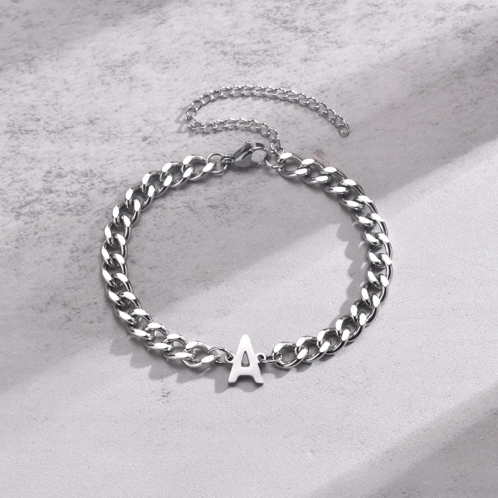 Vnox A-Z Initial Cuban Chain Bracelets for Men Women Silver Color Stainless Steel Curb Links Letters Name Charm Bracelet Gift 250430