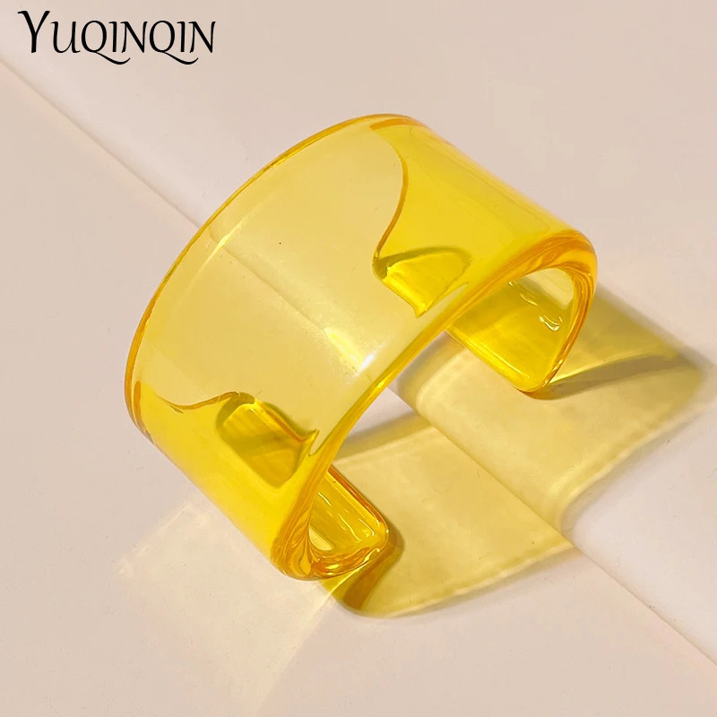 Fashion transparent acrylic resin open bracelet for women geometric Korean retro wide bracelet for women handmade pearl jewelry 250425