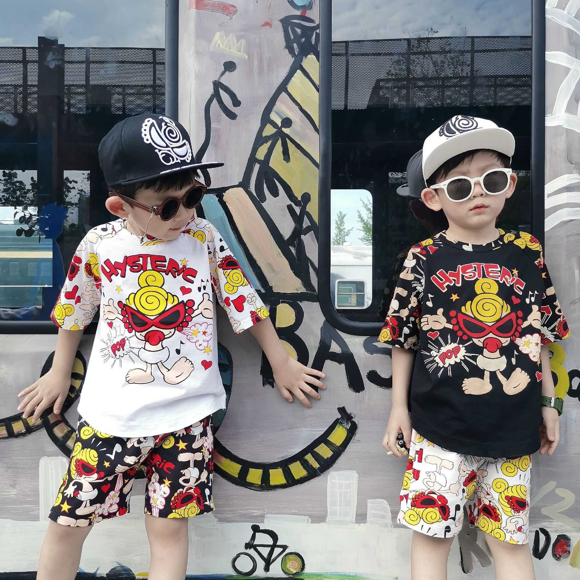 Childrens Casual Shorts Summer New Style Mens and Womens Cotton Five Quarter Pants Cartoon Full Print Trendy Shorts Dance Shorts Y250430Q3A1
