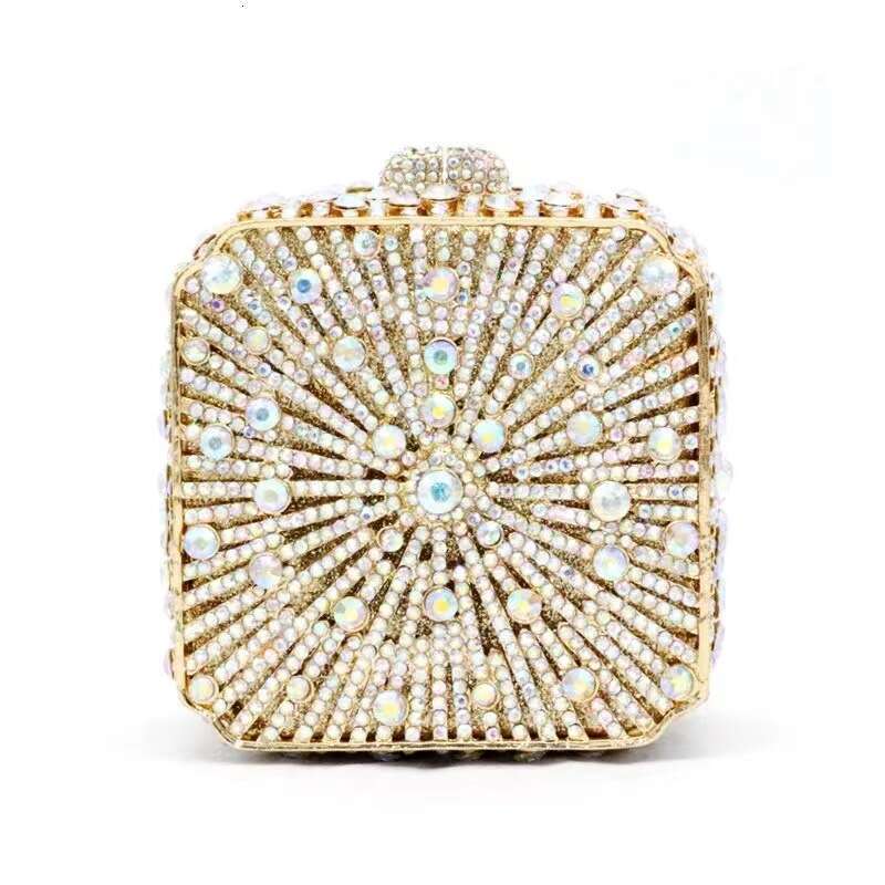 Dinner Bag Diamond Studded Hollow Metal Hard Banquet Dress Hand Held Women S Bag Small Square Box Bag KQ
