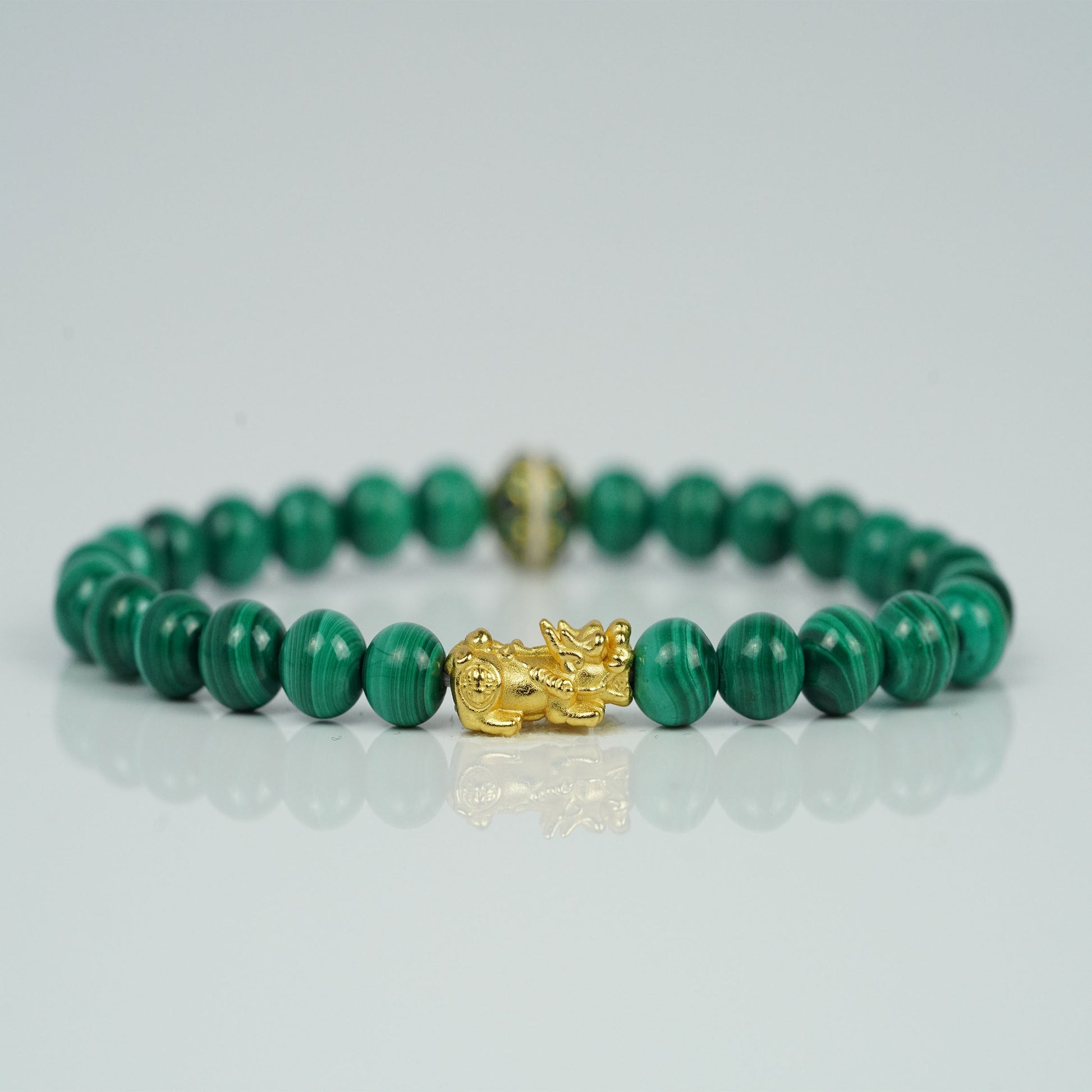 PI Xiu Good Luck Crystal Bracelet Amulet with Green Stone Details Handcrafted Jewelry Accessory