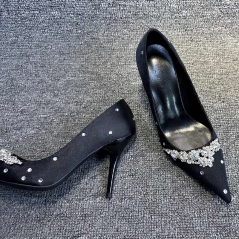 Fashion Designer Rhinestone High Heels Slip Pointed Women Metallic Decorated Shoes Banquet Stiletto Hee