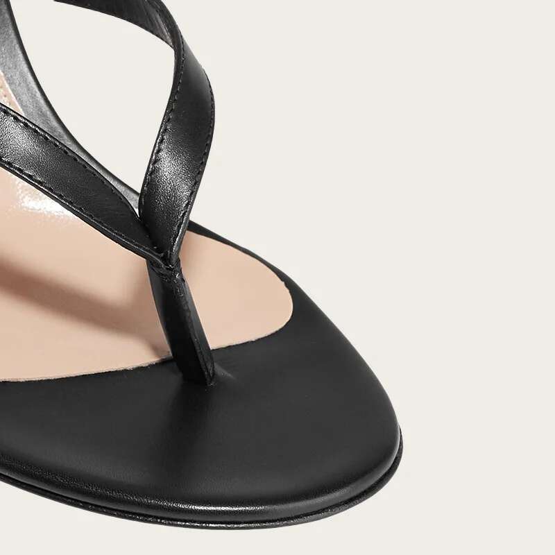 New Flip Flops Cross Strap High Heel Sandals Toe Clip Fashion Women Outdoor Party Shoes Sand
