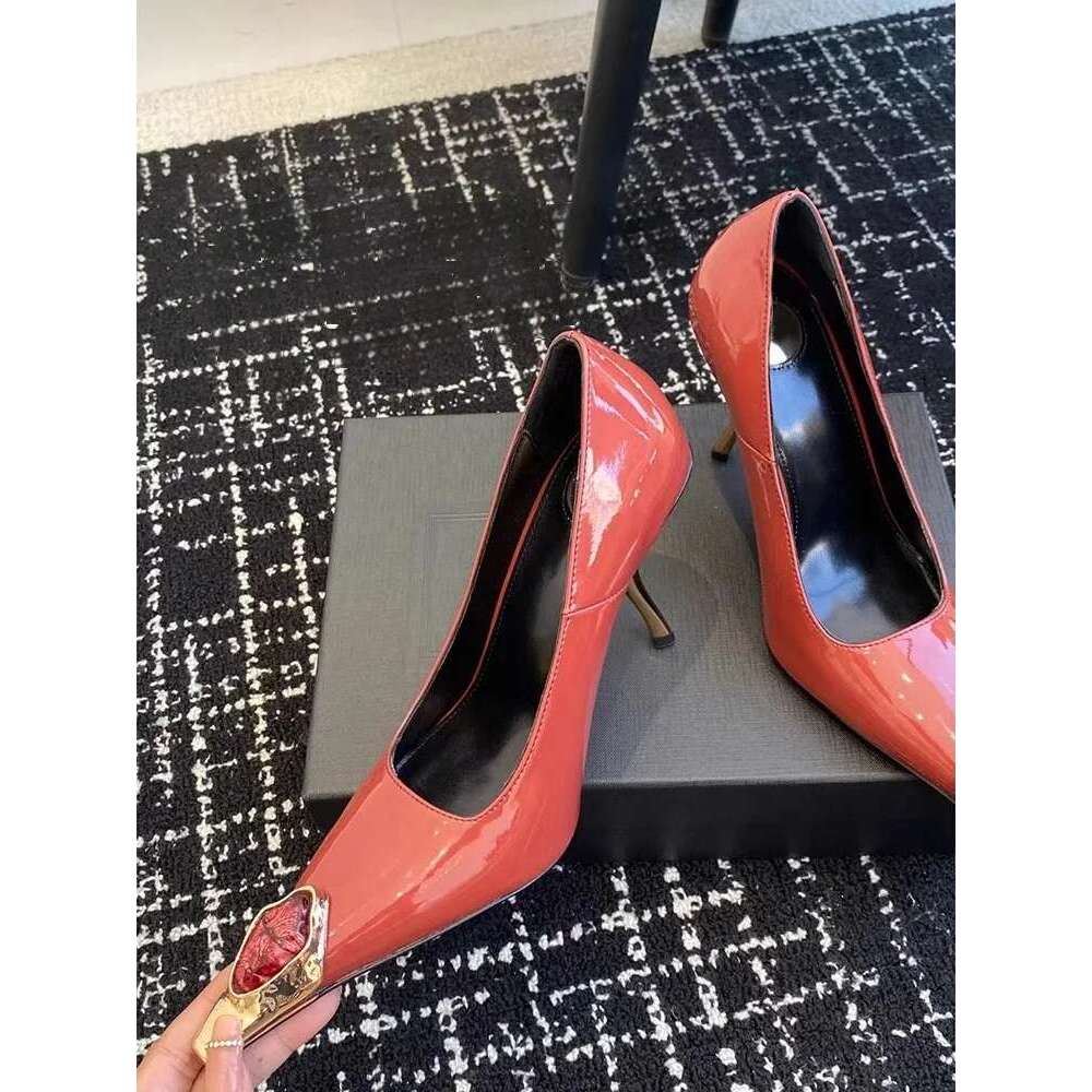 Brand Designer Single Rhinestone Tip Gold Luxurious Sexy Women Sandals Shoes Metal Toe Ladies High Heels