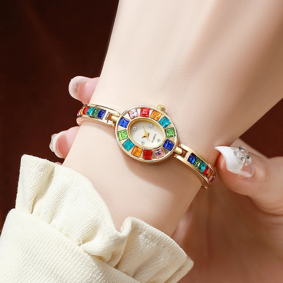 1 Womens Retro Quartz Watch Elegant Womens Colored Diamond Dial Compact Watch Womens Watch Holiday Gift 250425