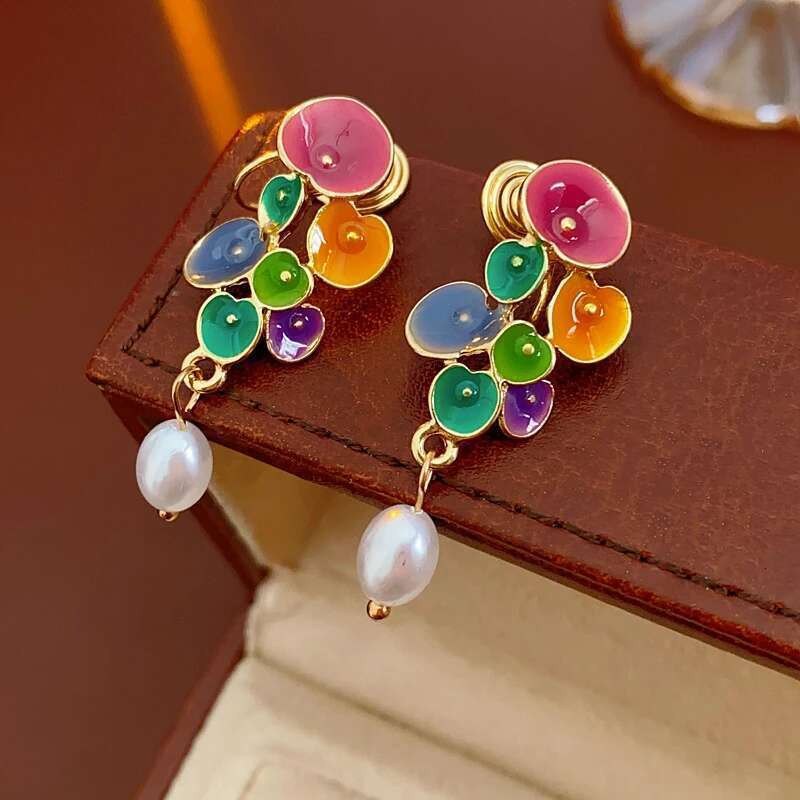 Vintage Earring For Women Oil Lotus Leaf Artificial Pearl Drop Earrings Fashion Light Designer Jewelry