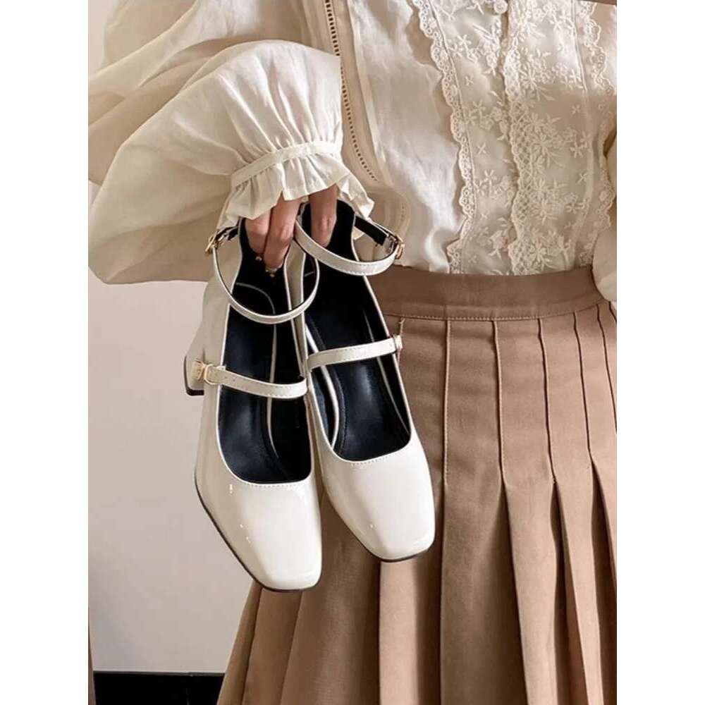 Fashion Classic Square Toe Pumps Buckle Strap Ladies Retro Casual Shoes Comfortable Versatile Women Shoe
