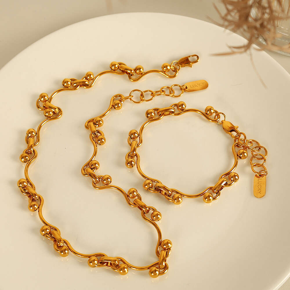 Fashionable Bracelet Necklace Set With Gold-Plated Titanium Steel Exaggerated Design, Versatile For Men And Women's Bracelets
