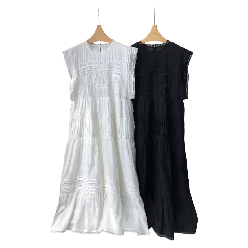 2025 Splicing hollow lace dress Fashion Week Show Customized Fashion Tailored clothing womens Fashion Paris.M380