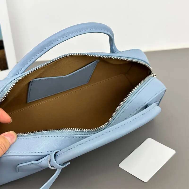 Vintage Tote 2025 New Short Handle Boston Handbag Casual Versatile Fashion Large Capacity Bowling Bag Handheld Ladies