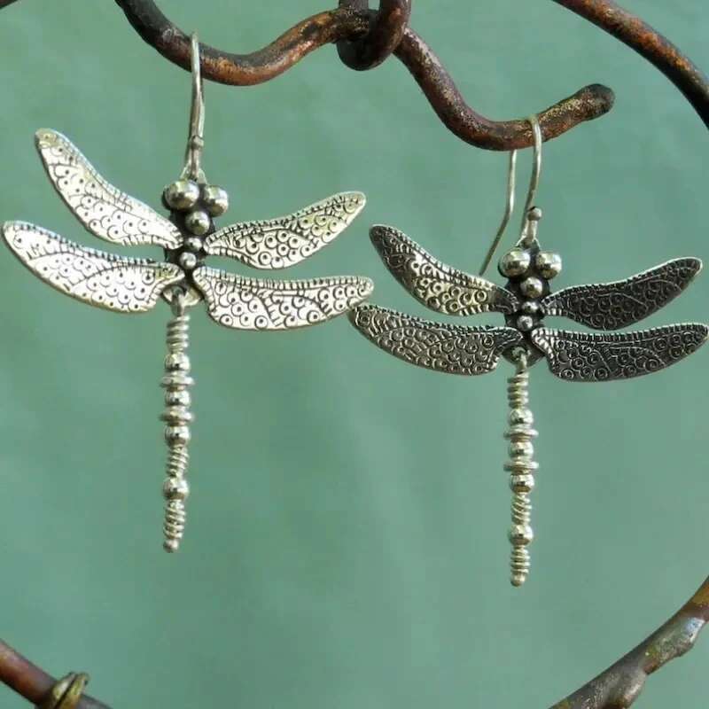 Vintage Dragoy Design Carved Pattern Dangle Earrings Retro Bohemian Style Sier Color Jewelry Trendy Female Ear Ornaments