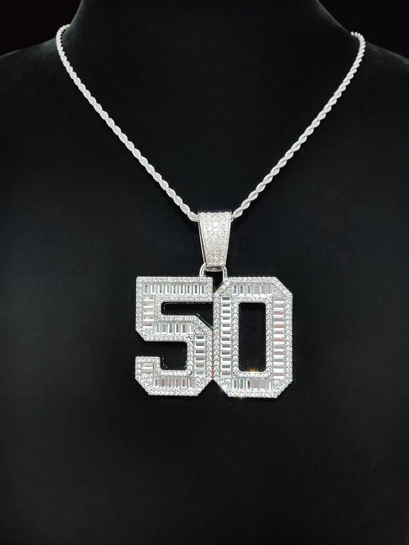 Arrived Hip Hop 50 Number r Pendant Necklace Men Women Chain Iced Out Bling Necklaces HipHop Jewelry Fashion Gift 250428