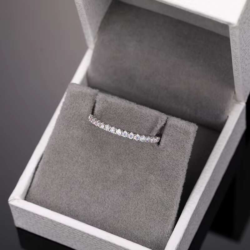 Dropshipping Wholesale Fine Jewelry Fashion White Gold Plated 925 Silver VVS Moissanite Diamond Engagement Ring for Women