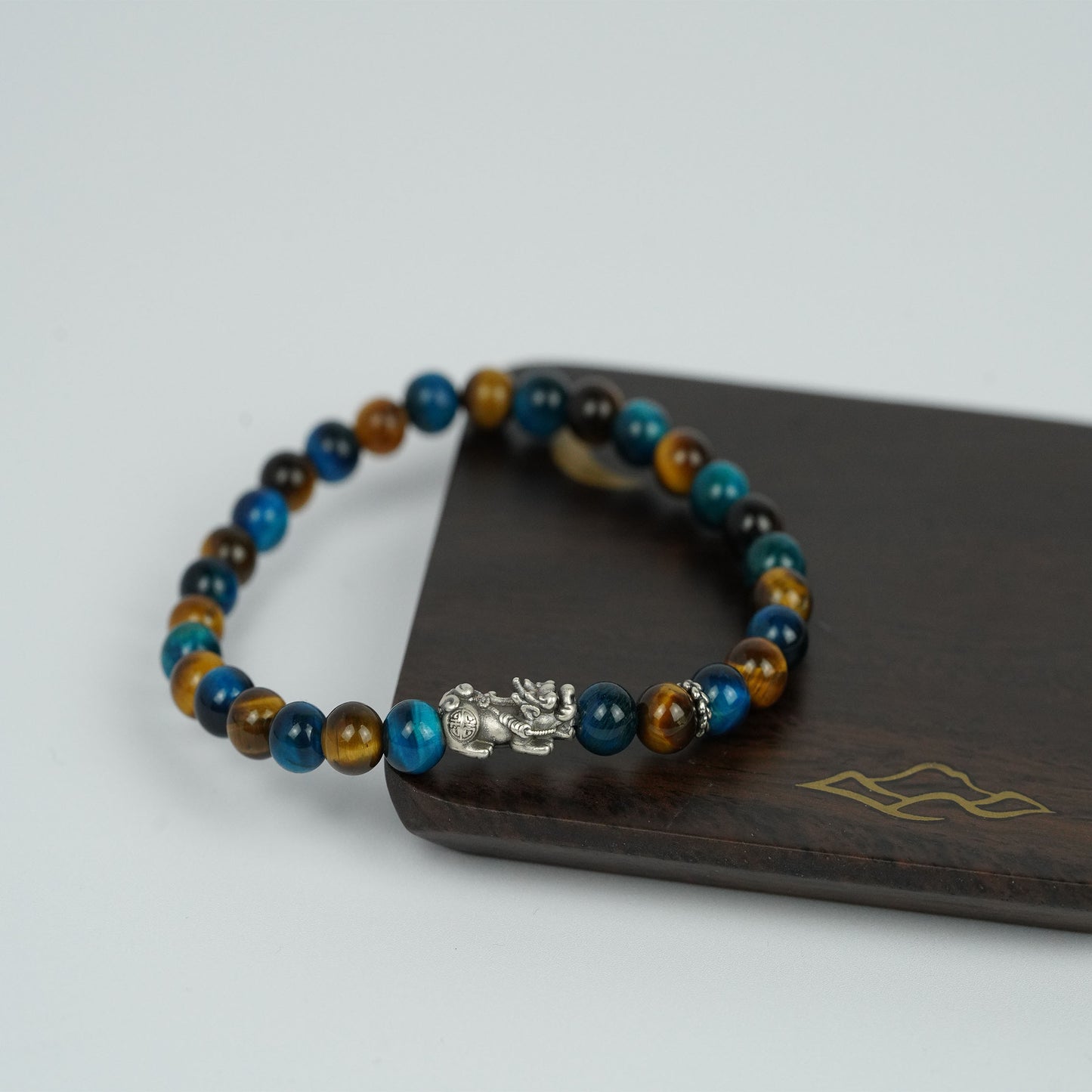 Luxury Tiger Eye Pixiu Bracelet Guardian Charm for Success