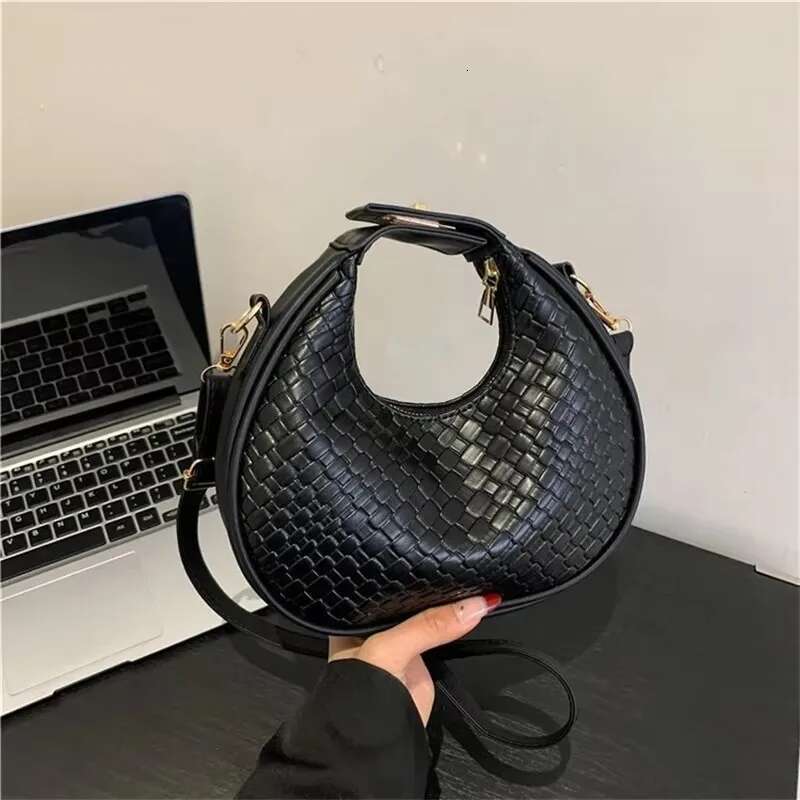 PU Leather Shoulder Fashion Solid Color Lattice Crossbody Small Bag Ladies Trend Designer Handbags