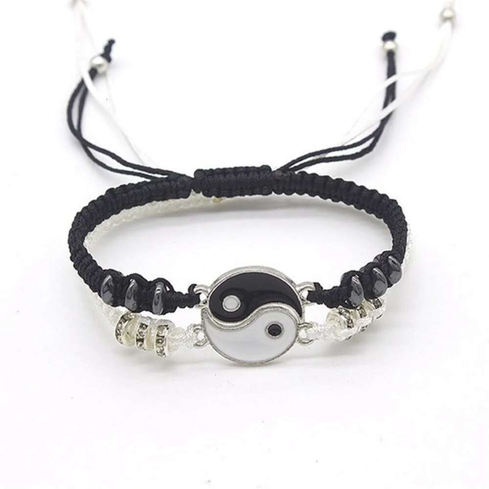 2022 New Best Friend Bracelets 2 Matching Yin Yang Adjustable Cord Bracelet For Bff Friendship Relationship Boyfriend Girlfr