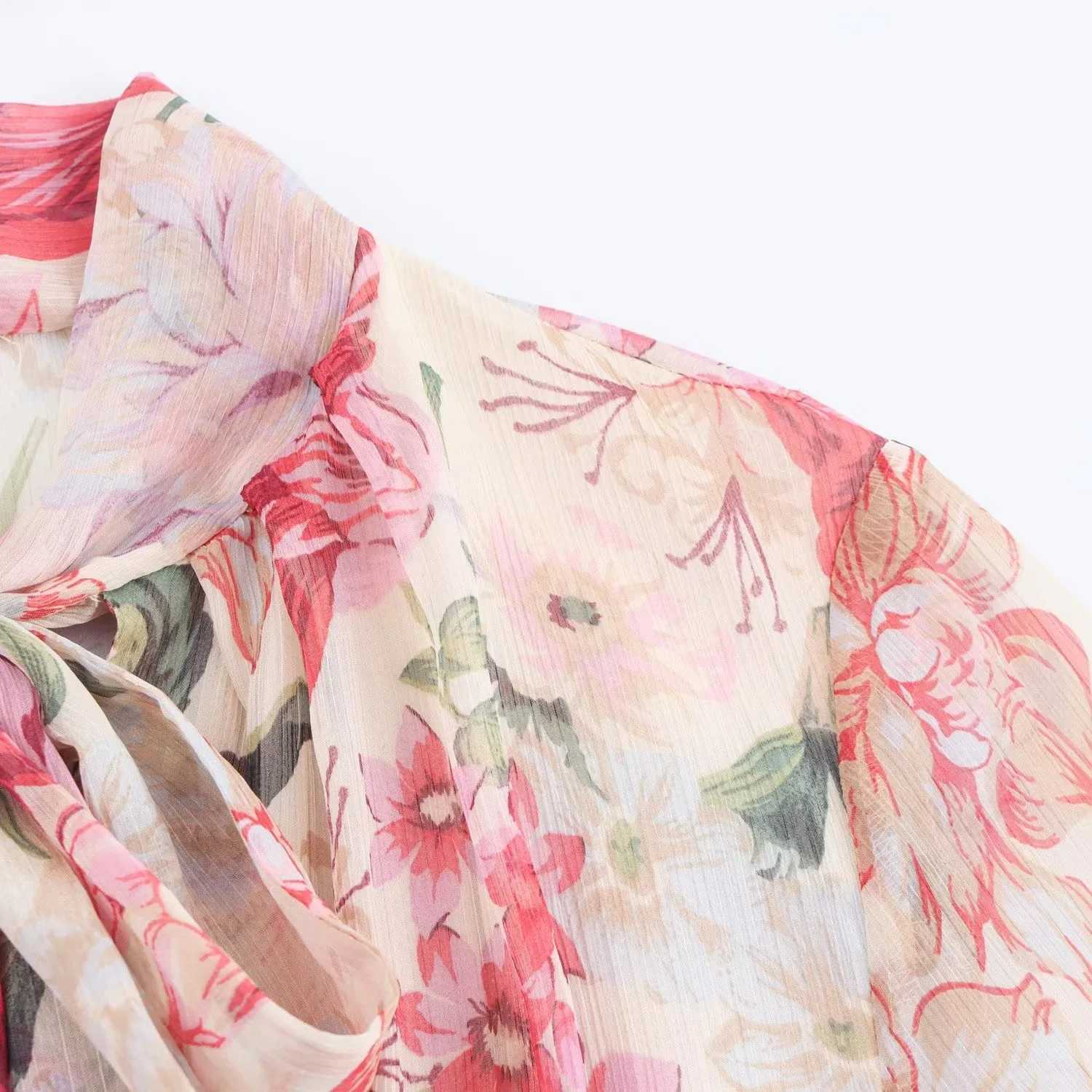Fashion printed chiffon dress with loose V-neck long lantern sleeves pleated dress for women in summer 2025 womens colorful long robe W250430