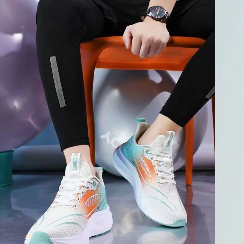 2025 Free Shipping Men's Running Designer Black Green Thick Bottom Anti Slip Sports Shoes Sizes 39-44