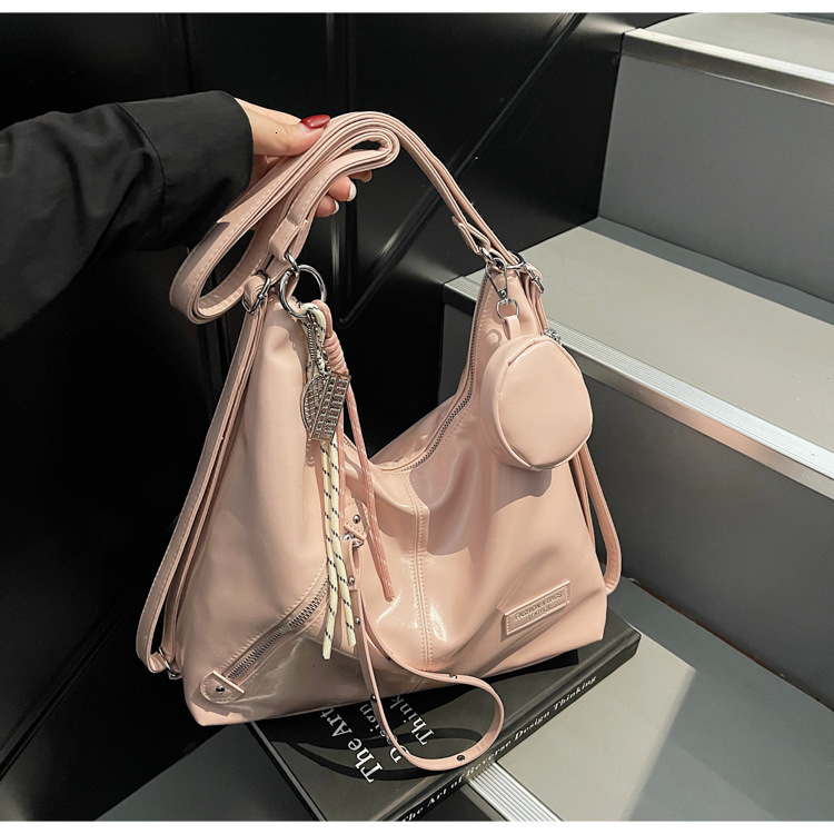 designer bag handbag women's 2025 new spring/summer fashion tote versatile commuting crossbody large capacity single bag