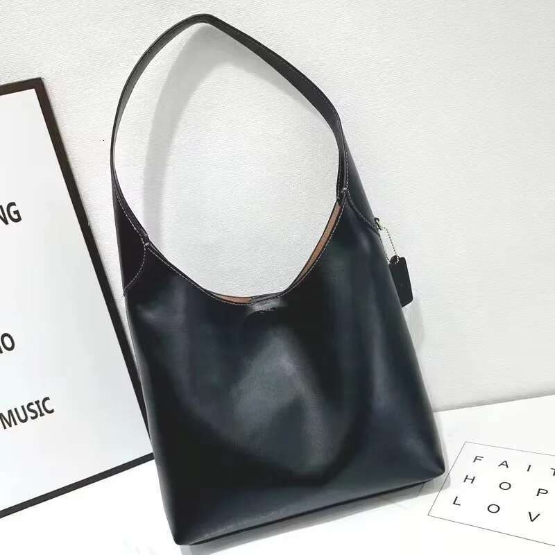 High-end Customized Solid Color Large Capacity Women's Shoulder Fashionable Casual Handbag Commuter Tote Underarm Bag