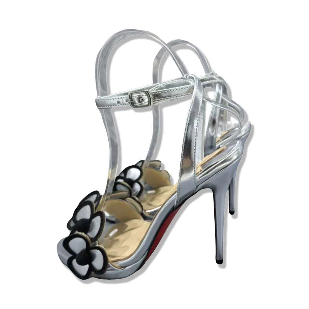 Fashionable Strap Sandals High Heel Round Toe Sier Flower Decorated Women Party Dance Shoes Woman