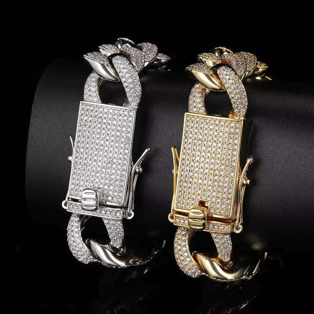 Hiphop Classic Iced Out Gold Plated Brass Cuban Link Chain with Moissanitefor Wedding Party Engagement or Anniversary Gift