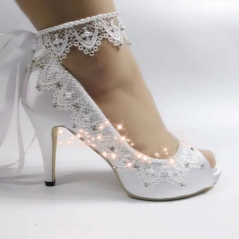 Spring and summer new lace flower pearl crystal wedding shoes thin high heel satin banquet dress large size women's sandals