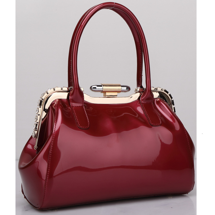 Banquet 2025 New Lacquer Leather Women's Handheld Bags and Luggage