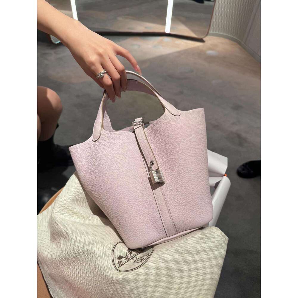 Vegetable Basket for Women 2025 Summer New Versatile Bucket with Large Capacity Premium Feeling Handheld Mother and Child Bag