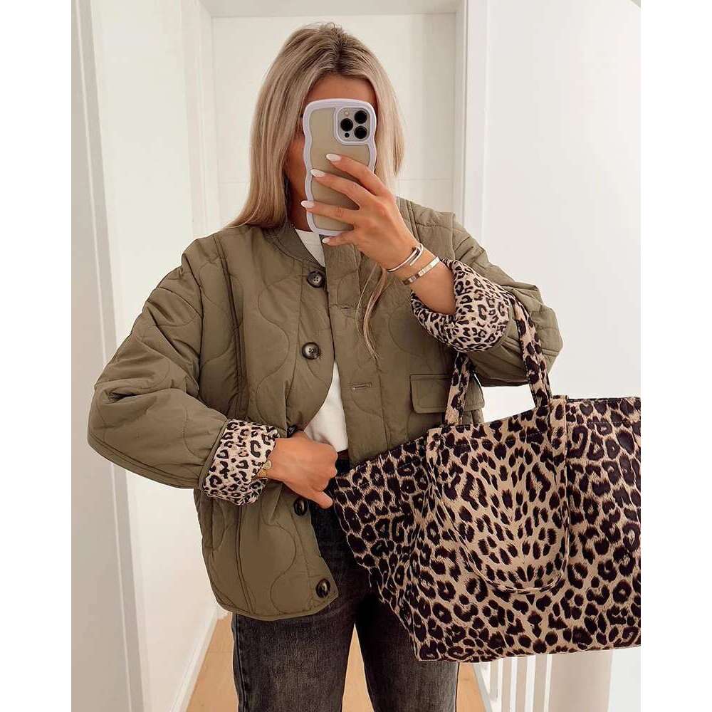 Women's Spring Winter Quilted Jackets Long Sleeve Button Down Puffer Jacket Outerwear Coats with Pockets