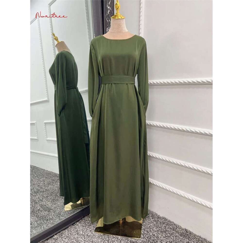 Fashion Satin Sliky Djellaba Dress Full Length Flare Sleeve Soft Shiny Abaya Dubai Turkey Muslim Islam Robe Wy921