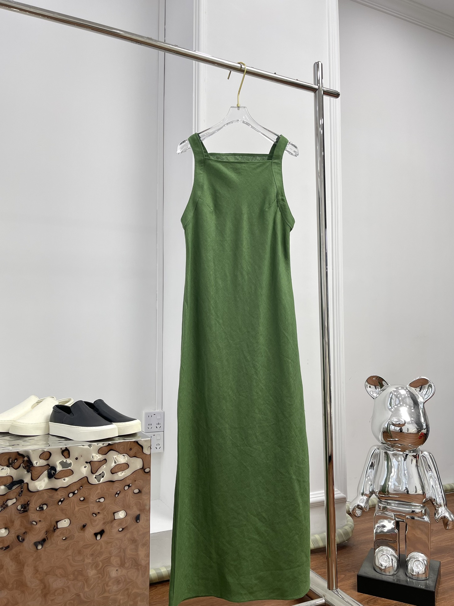 Linen strapless camisole long dress Paris 2025 dress Fashion Week Show Customized Fashion Tailored clothing womens Fashion Paris.M375