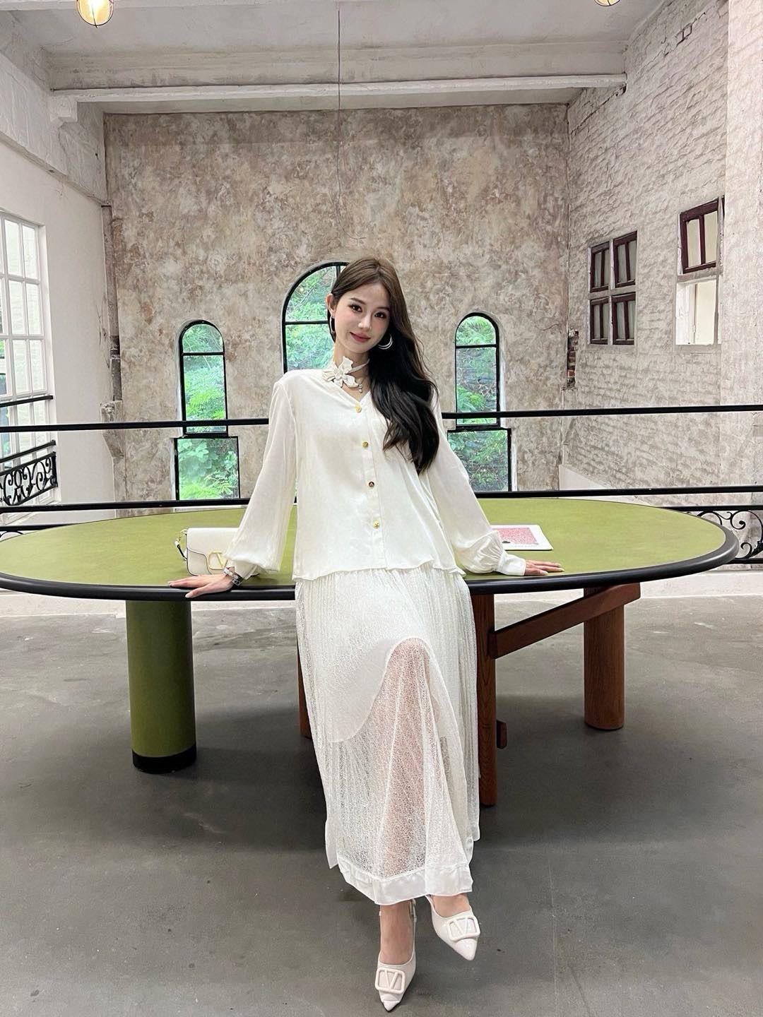 CD Paris 2025 dress Fashion Week Show Customized Fashion Tailored clothing womens Fashion Paris.M397
