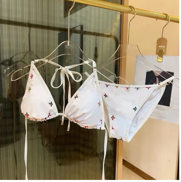 Women's Underwear Bikini Bras Sets designer luxury swim Women Swimsuits bikini set black white and pink khaki Summer Time Beach Bathing suits Wind Swimwea