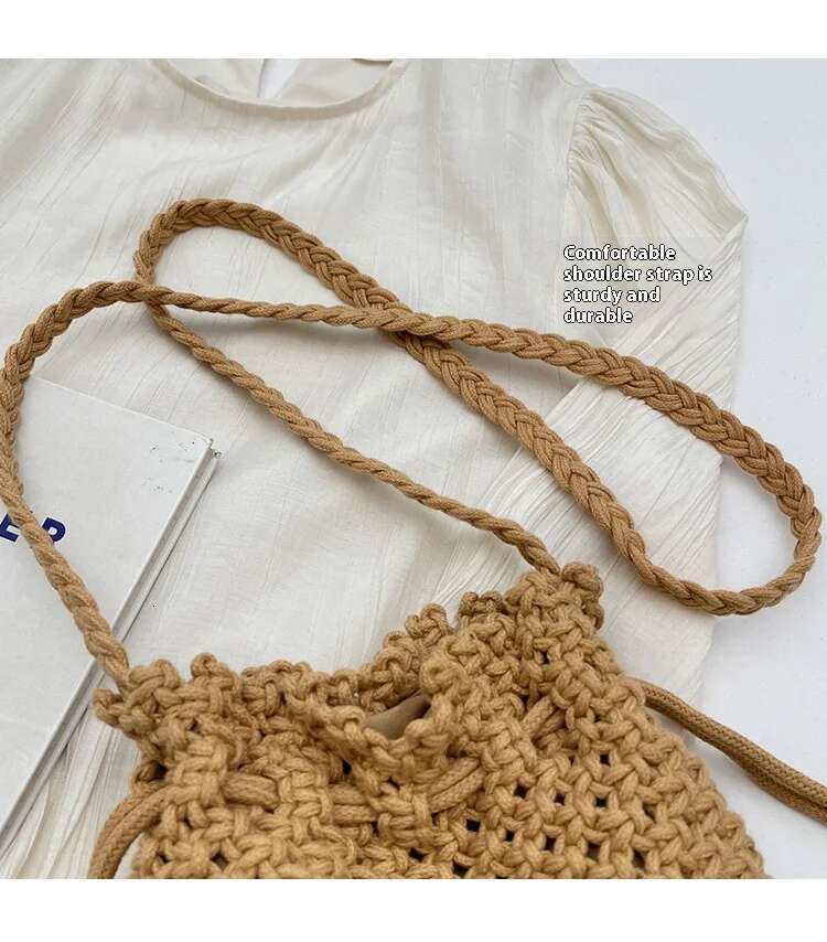 Woven Fashionable And Versatile Western Style Single Shoulder Armpit Hand Held Straw Woven Vacation Beach Bag T