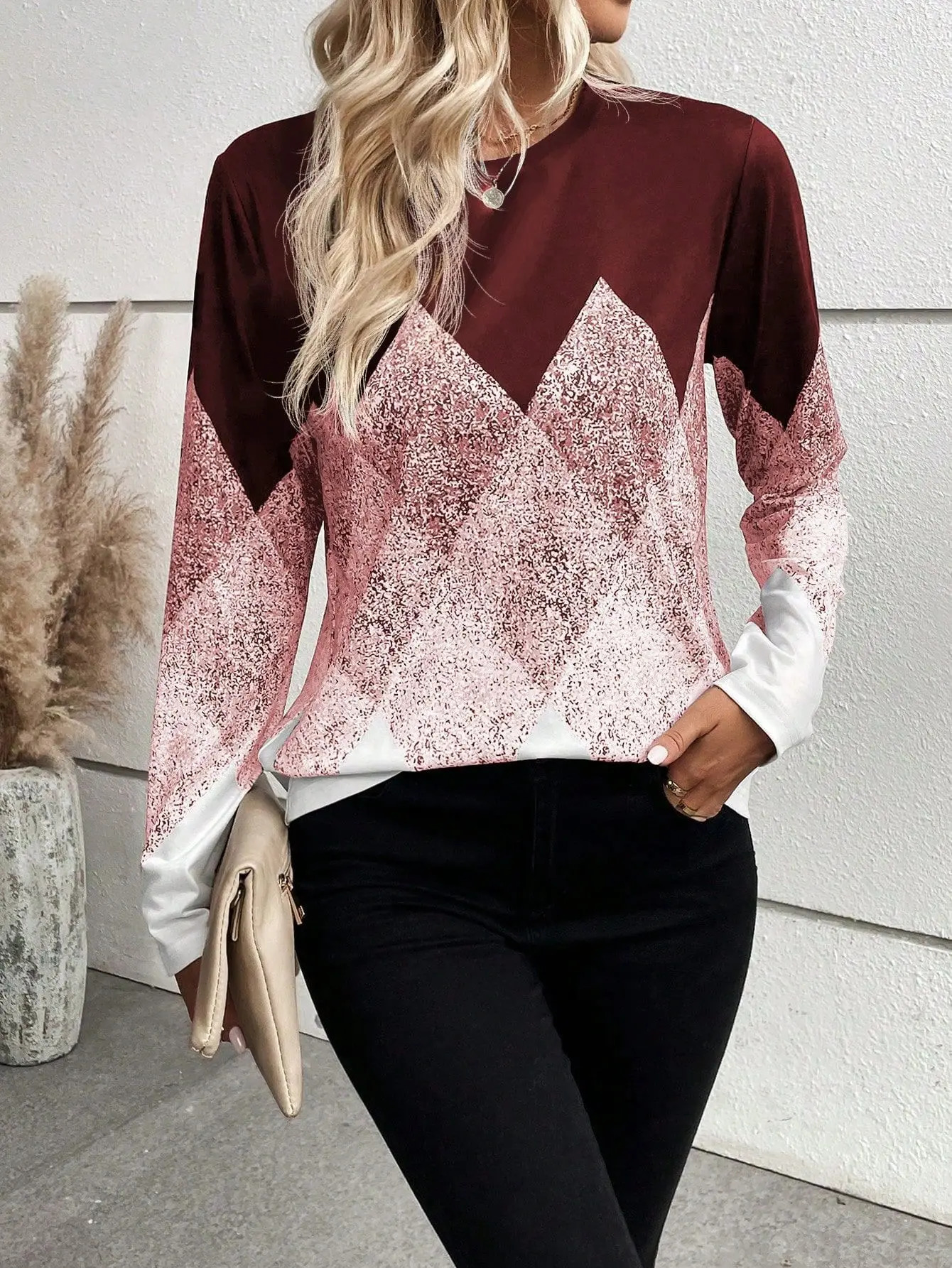 Cross border Womens Geometric Pattern Printing Roundneck for SpringSummer 2024 in Europe and the United States 250425