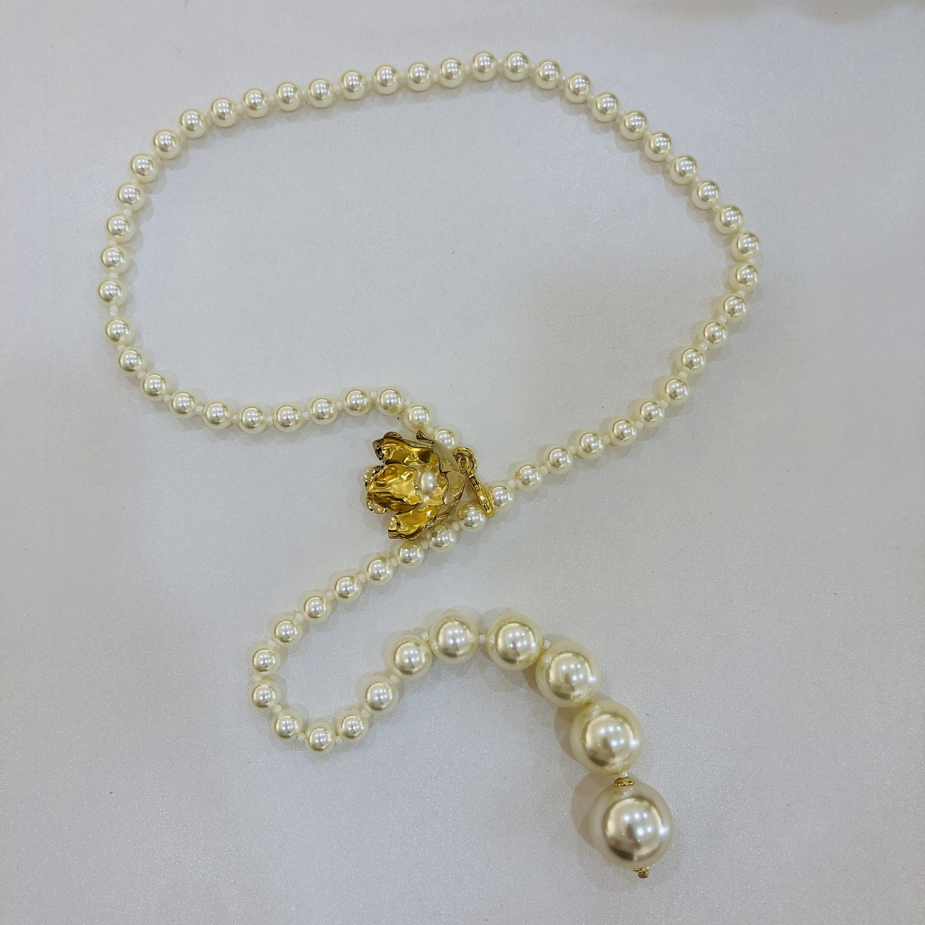 86CM pearl long necklace with gold plated flowers flowers can bloom for women High quality enhances temperament size can adjusted 002