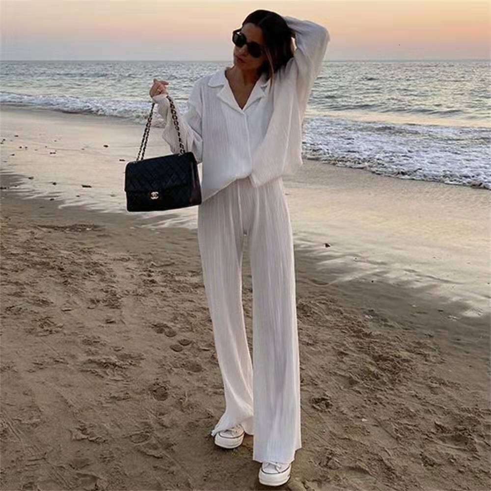 Hot selling items in spring summer of 2022, European American solid color texture loose and slimming pleated suit 20250083, 2025 new casual versatile 