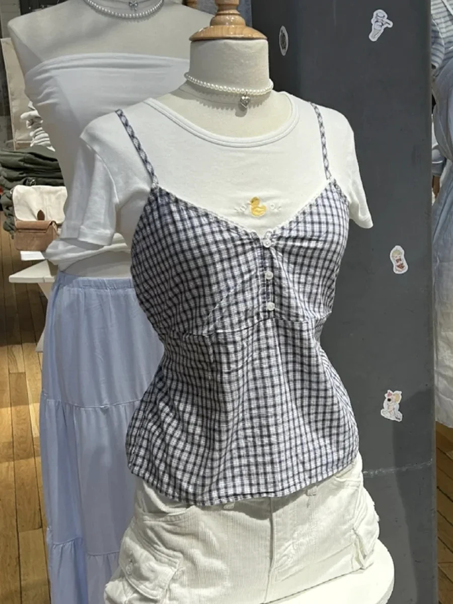 Retro navy blue plain weave vest for women with lace trim V-neck button back cotton Camis summer casual streetwear sweetheart slim fit vest 250427